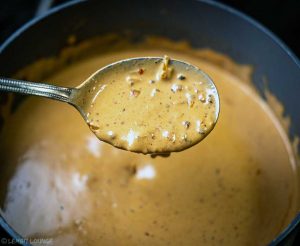 Creamy pepper sauce with cognac