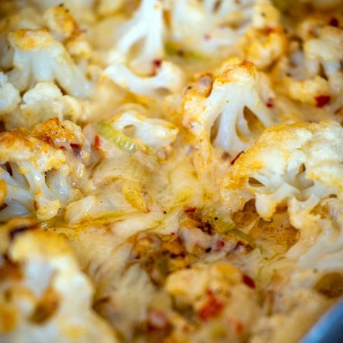 flavorful cauliflower and leek gratin curry cheddar