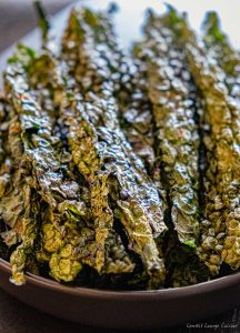 Spiced crispy kale chips cayenne salt oil snacks